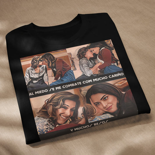 Camiseta Esencial Eco “El miedo se combate con amor... y muchos besos”